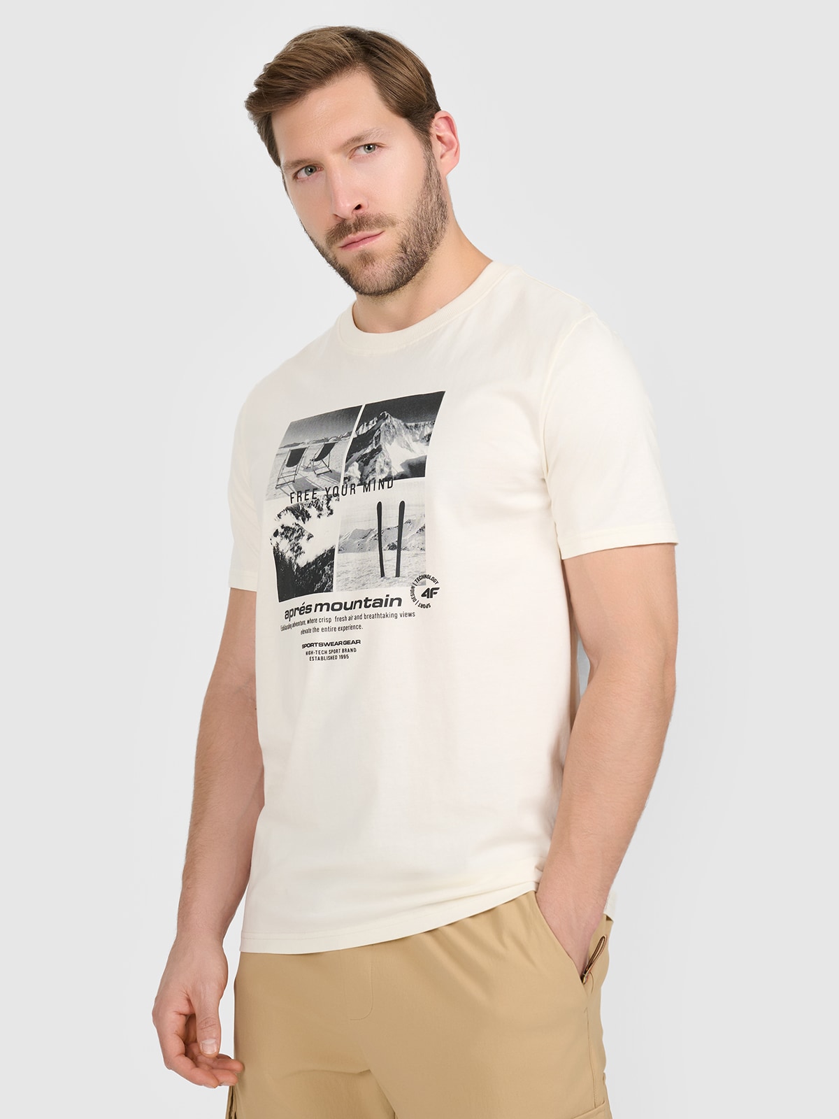 4F T-shirt regular z nadrukiem męski - beżowy XL