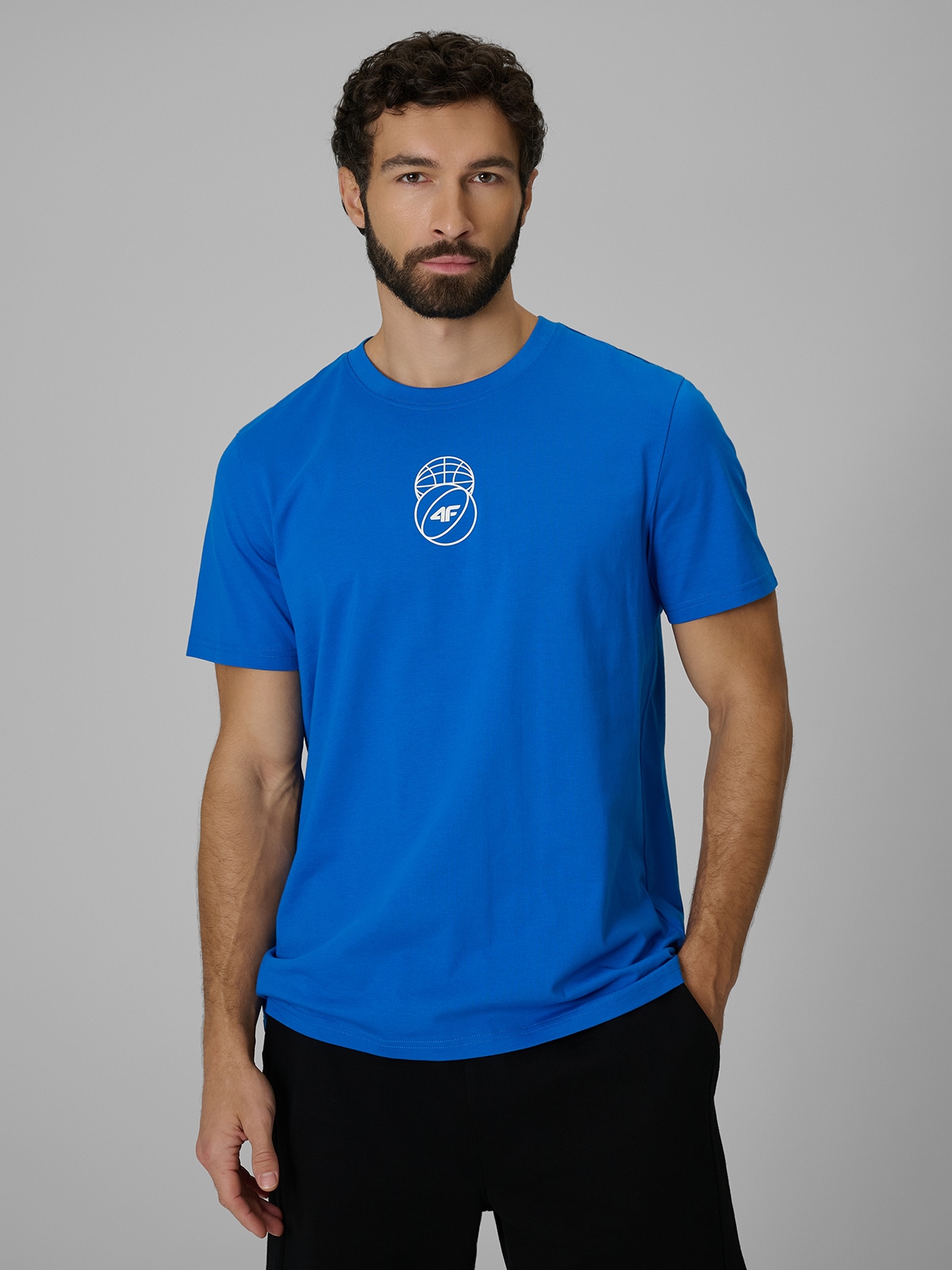 4F T-shirt regular z nadrukiem męski - niebieski XXL