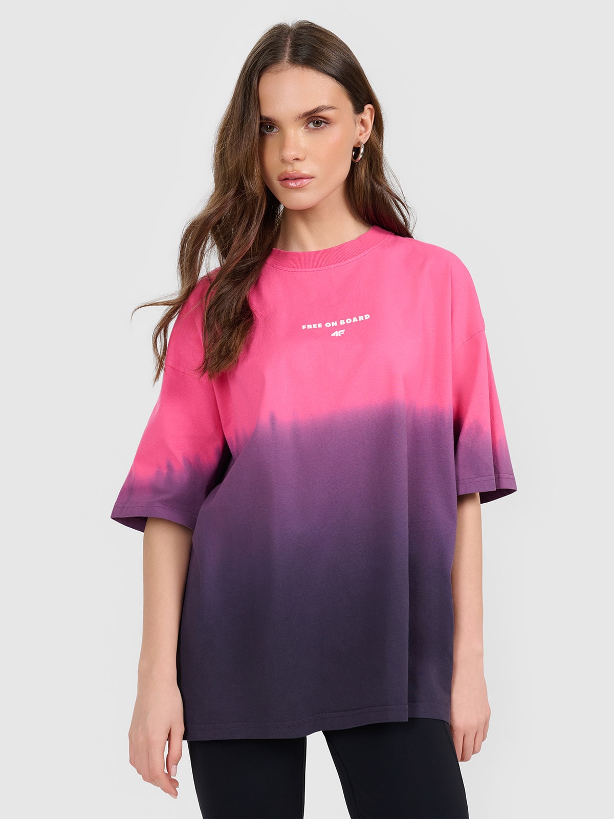 4F T-shirt loose z nadrukiem damski - różowy XS