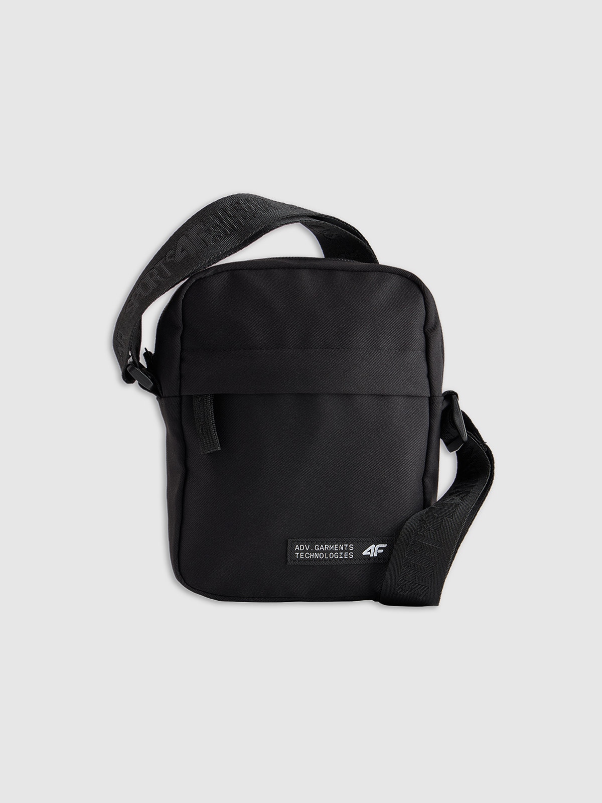 4F Saszetka - czarna Uniwersalny