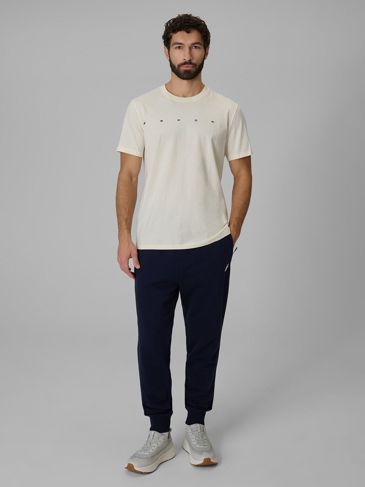 4F Spodnie dresowe joggery męskie - granatowe XXL