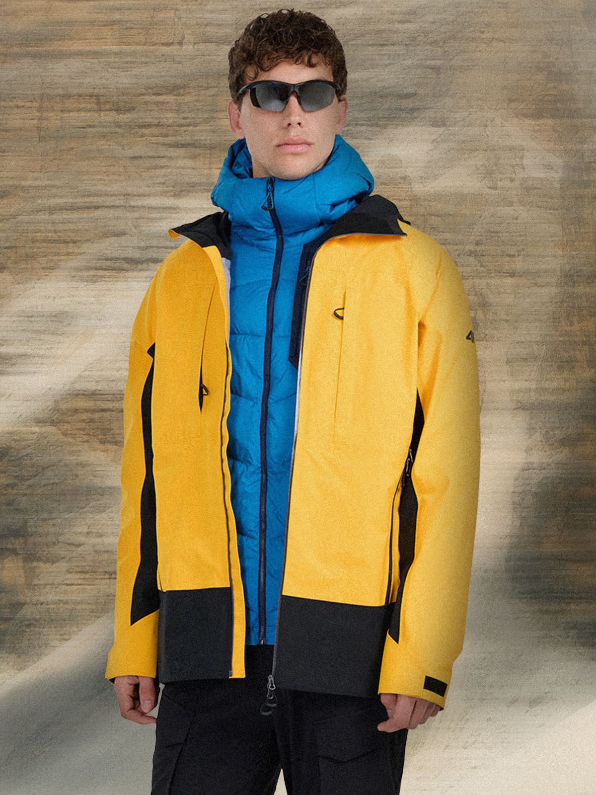 Opinie o Kurtka puchowa trekkingowa z wypełnieniem Primaloft Silver męska - granatowa XXL