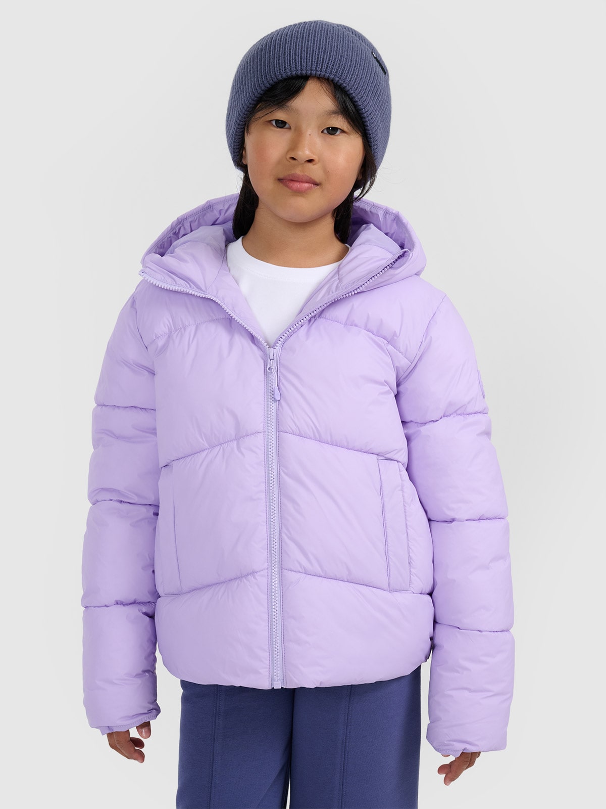 4F Kurtka puchowa z wypełnieniem syntetycznym dziewczęca - fioletowa 122 (6-7 lat)