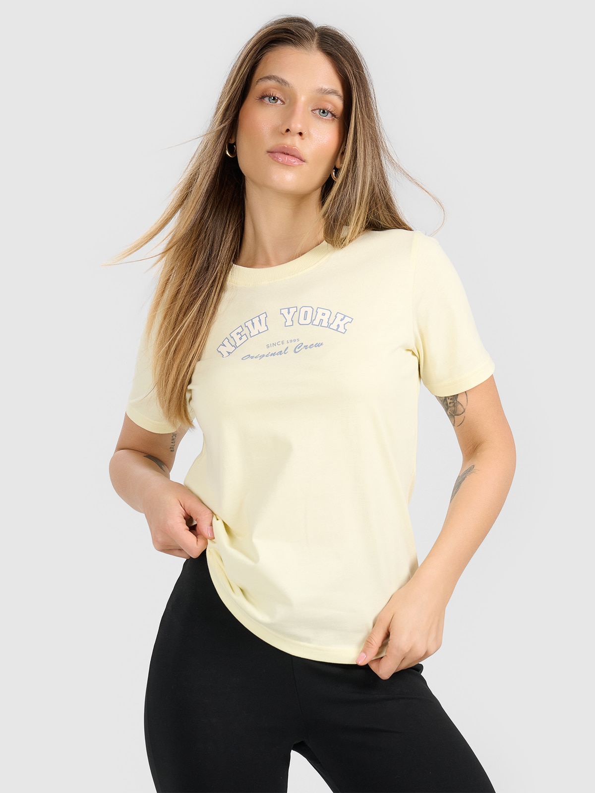 4F T-shirt regular z nadrukiem damski - żółty S