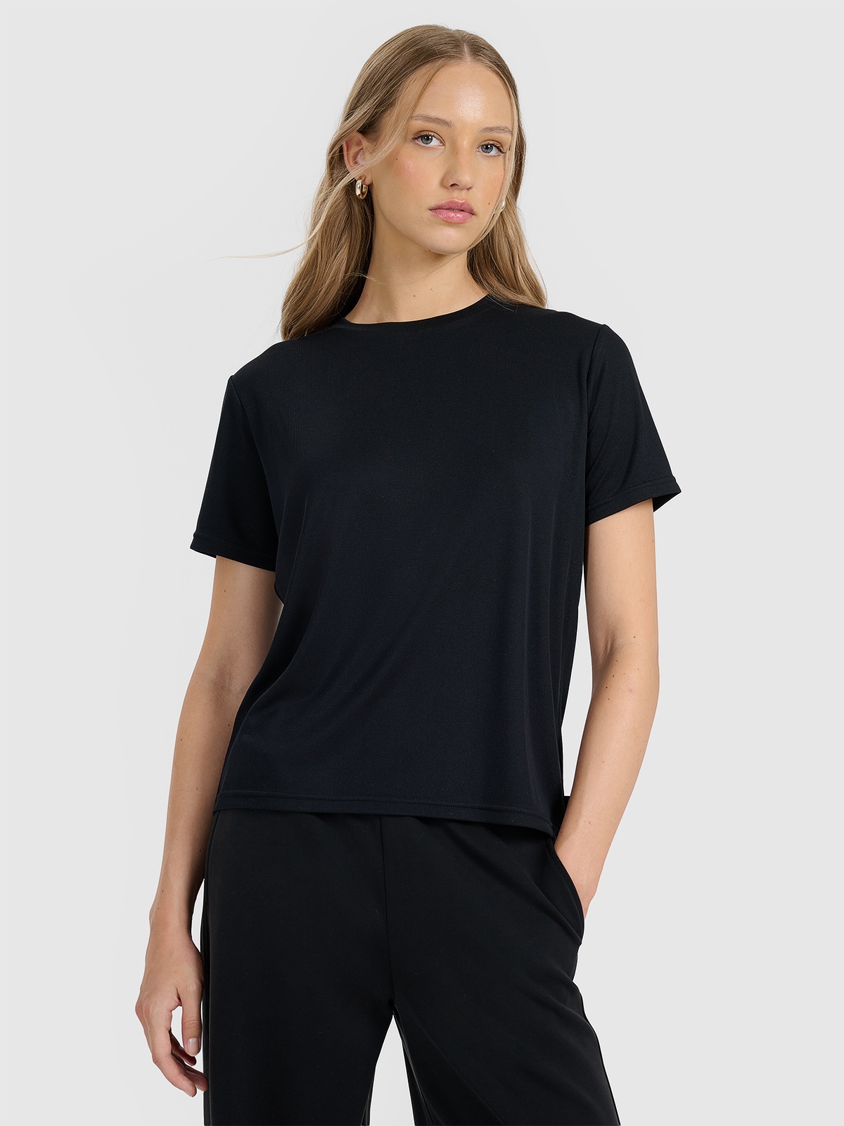 4F T-shirt z prążkowanej dzianiny z modalem damski - czarny XS