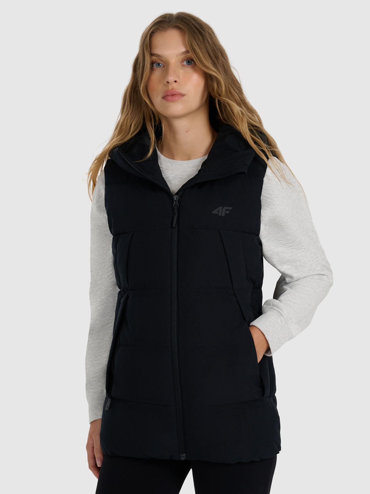 4F Bezrękawnik puchowy z wypełnieniem syntetycznym damski - czarny M