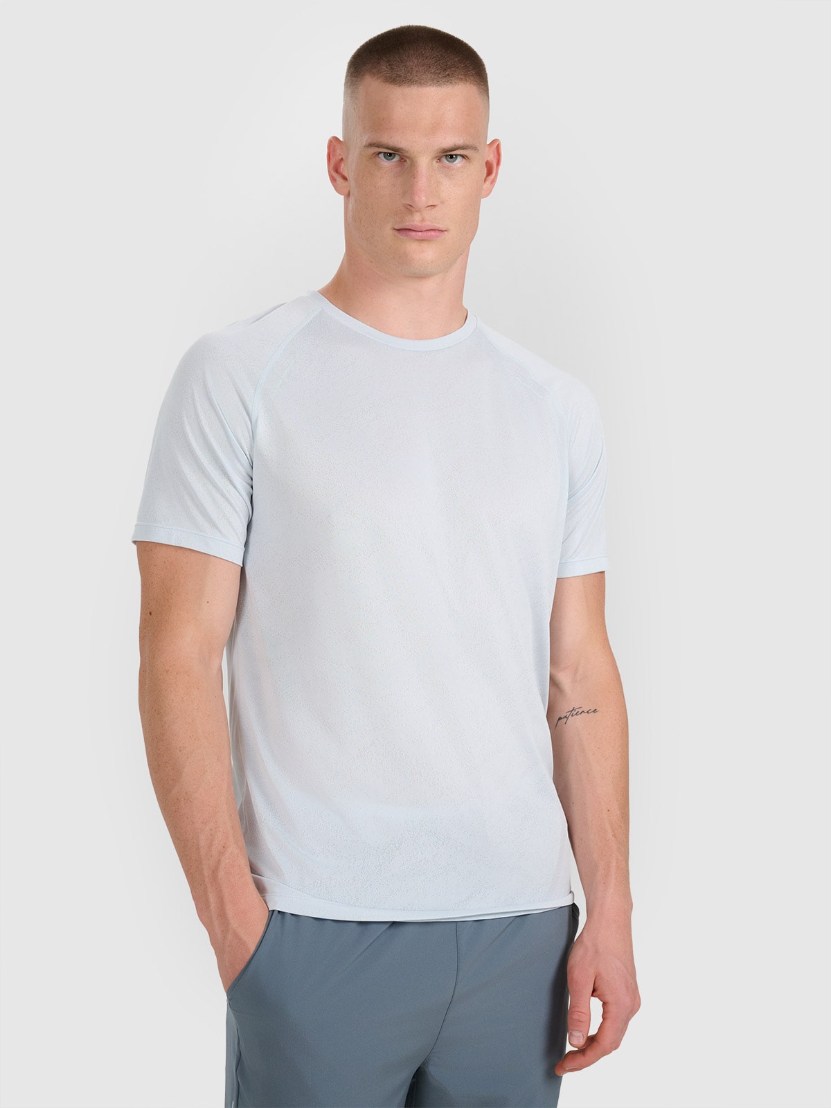 4F Koszulka do biegania szybkoschnąca męska - granatowa L