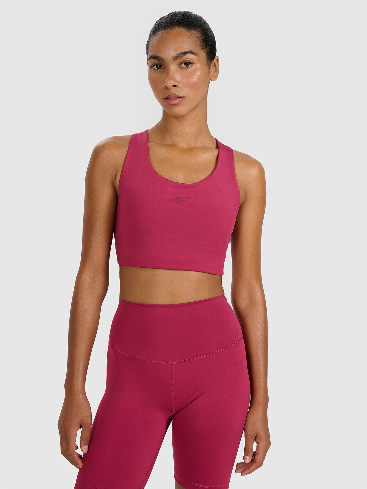 4F Biustonosz treningowy z niskim wsparciem - czerwony L