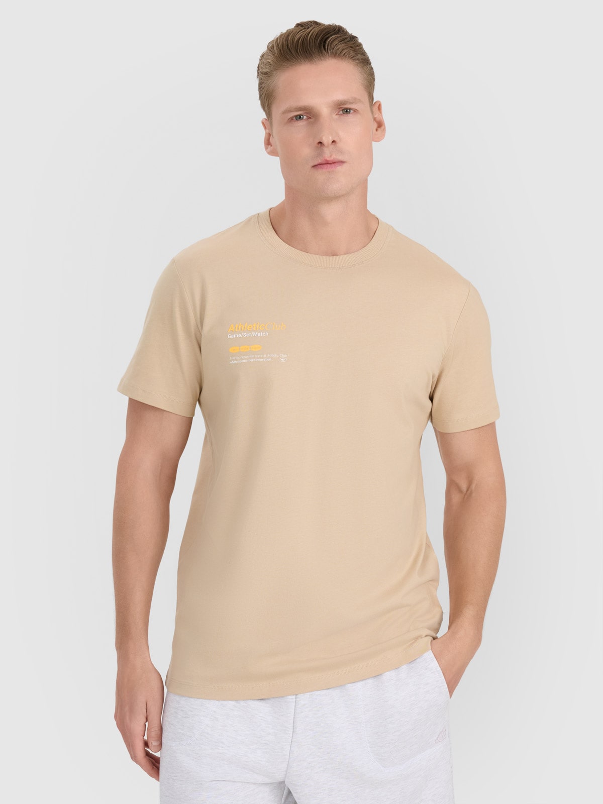 4F T-shirt regular z nadrukiem męski - brązowy L