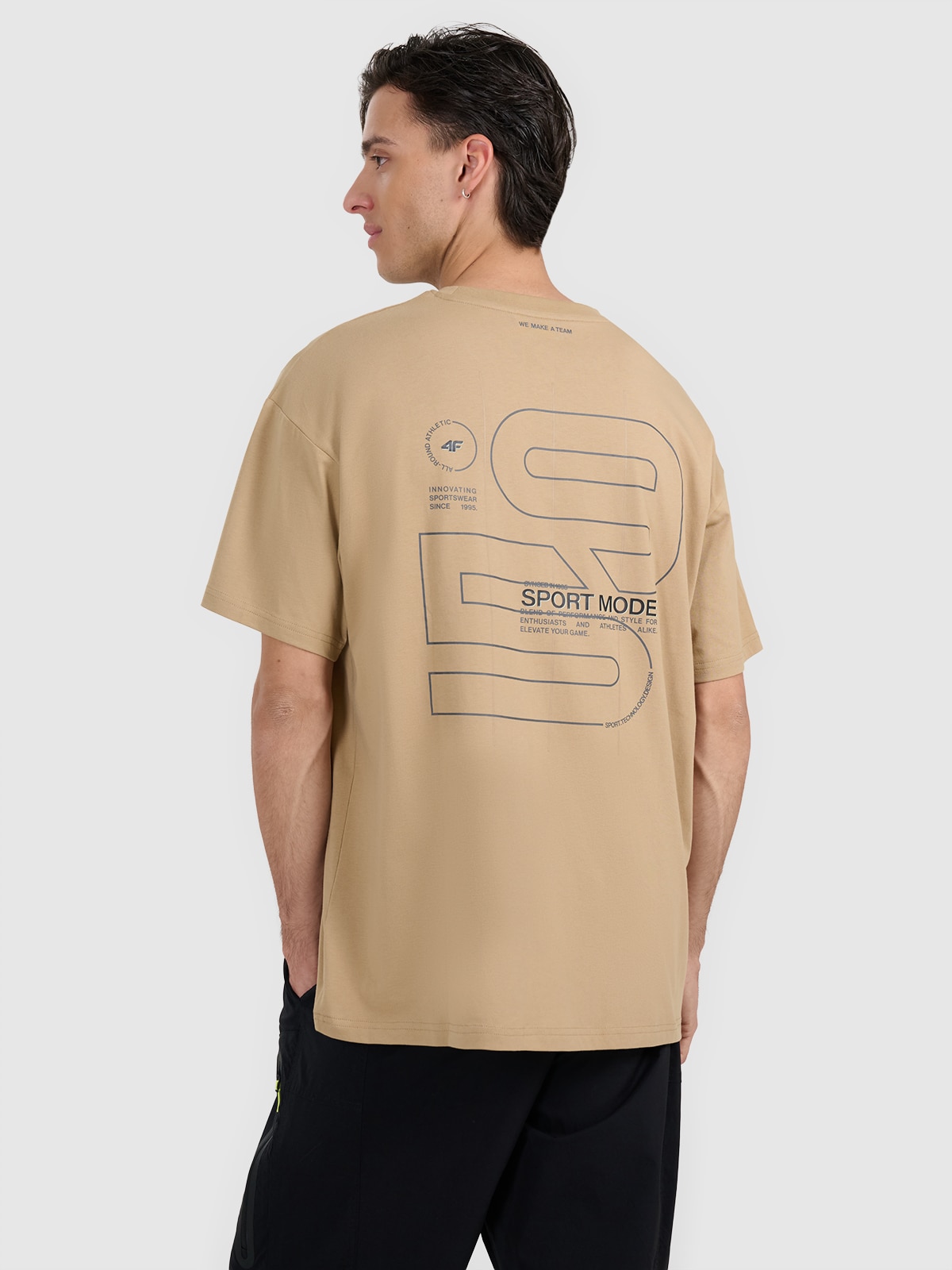4F T-shirt oversize z nadrukiem męski - beżowy L