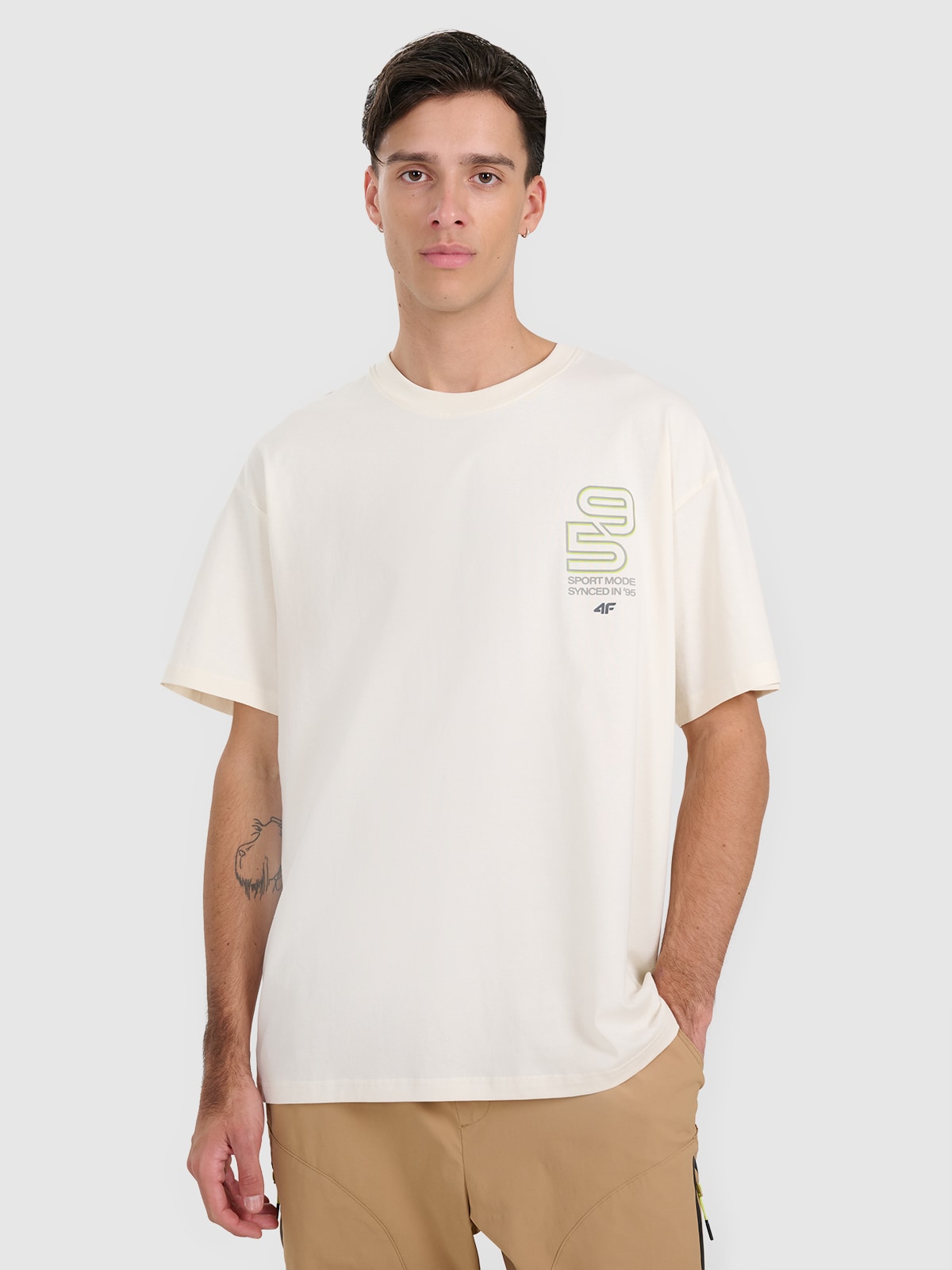 4F T-shirt oversize z nadrukiem męski - biały L