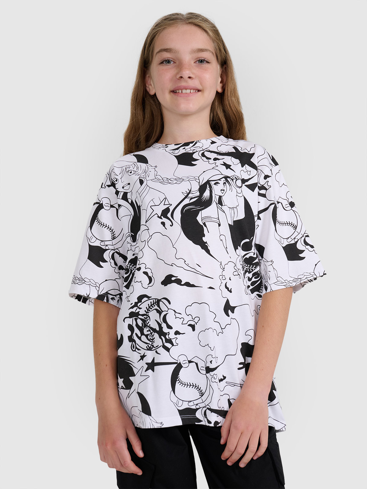 4F T-shirt oversize z nadrukiem dziewczęcy - multikolor 122 (6-7 lat)