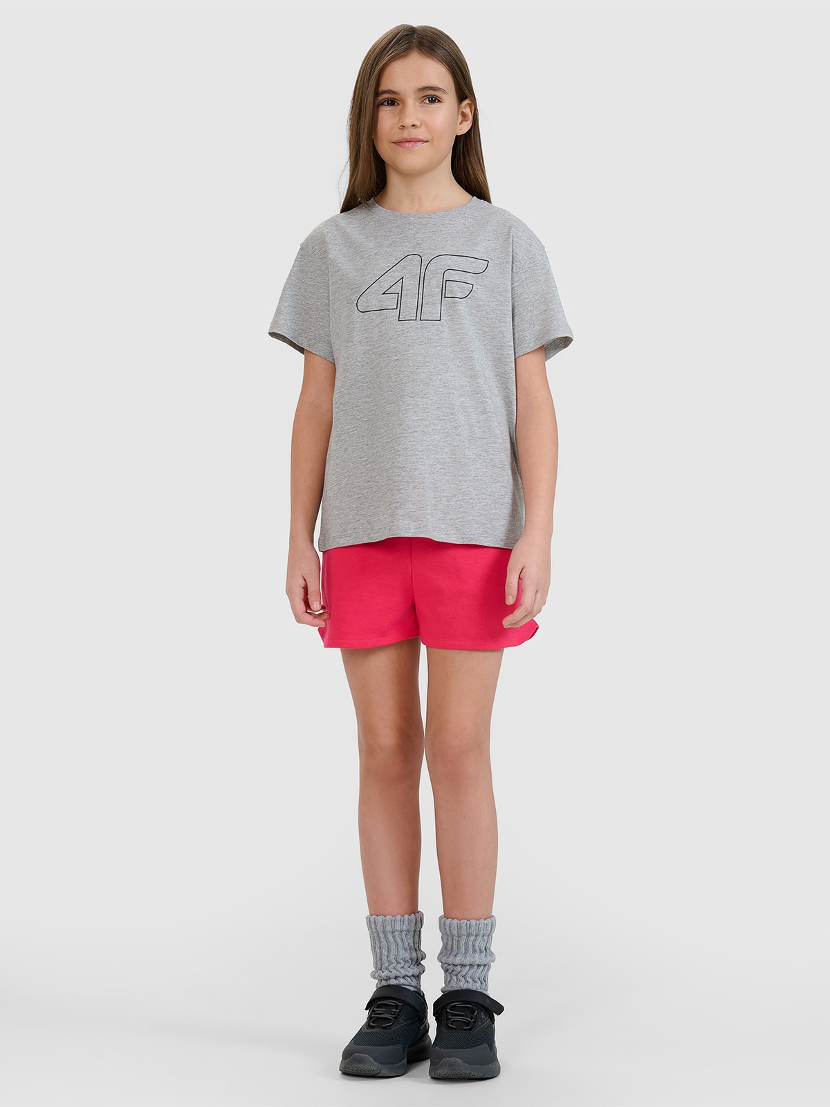 4F Spodenki dresowe dziewczęce - różowe 122/128 (6-8 lat)