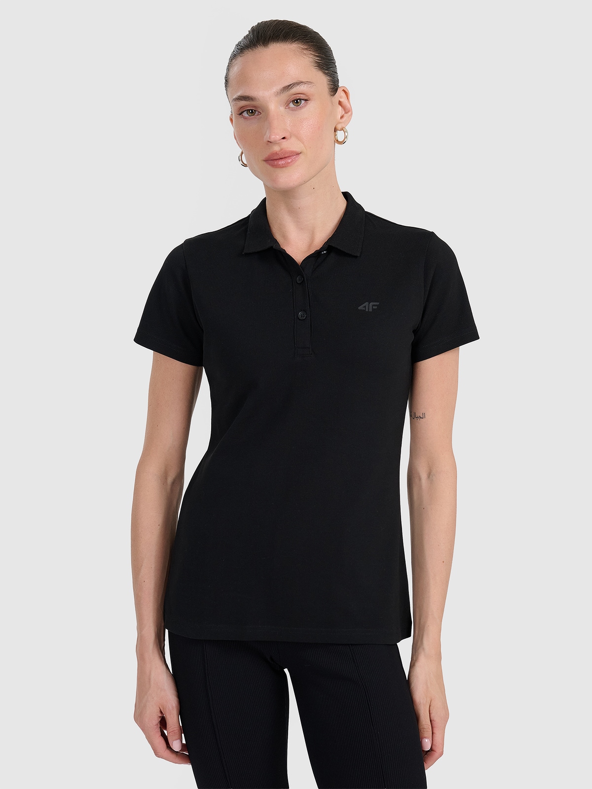 4F Koszulka polo slim damska - czarna L