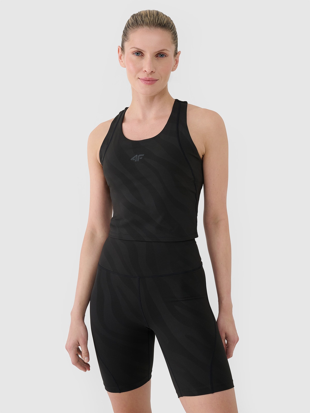 4F Crop top treningowy szybkoschnący damski - czarny XS