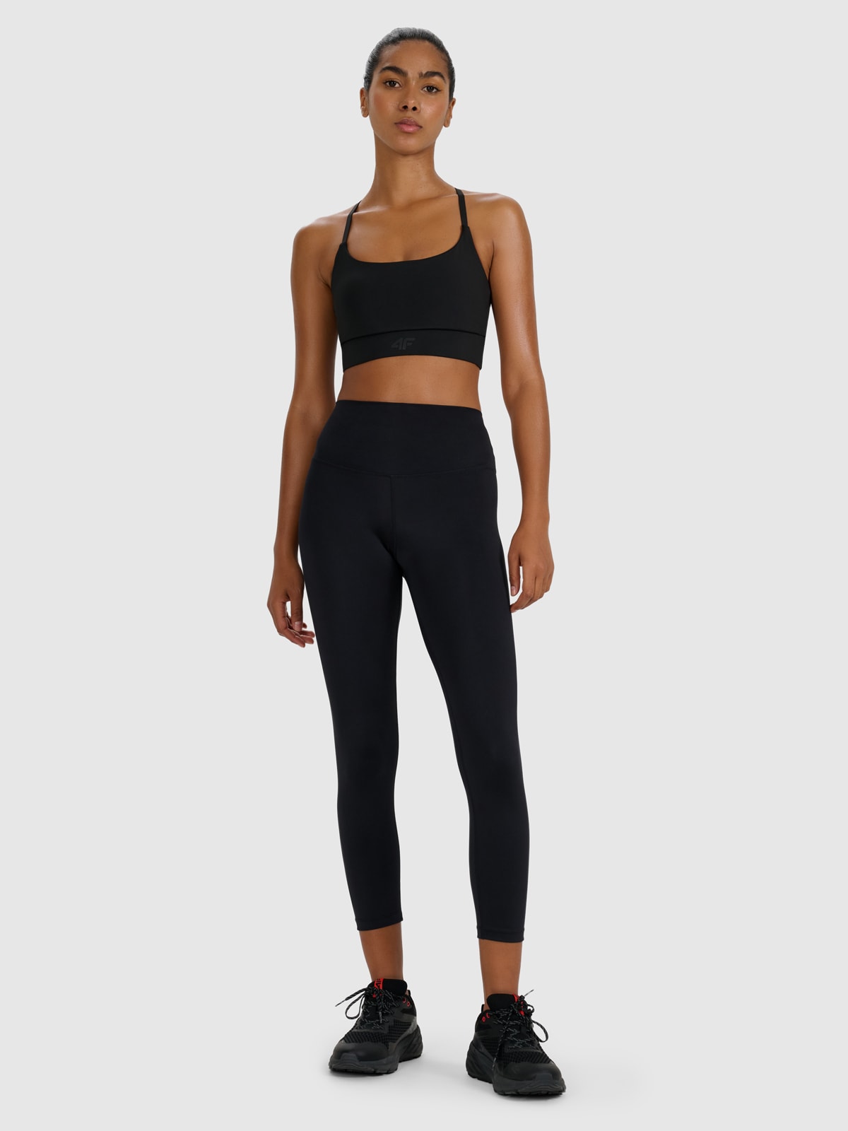 4F Legginsy treningowe 7/8 z wysokim stanem damskie - czarne XS