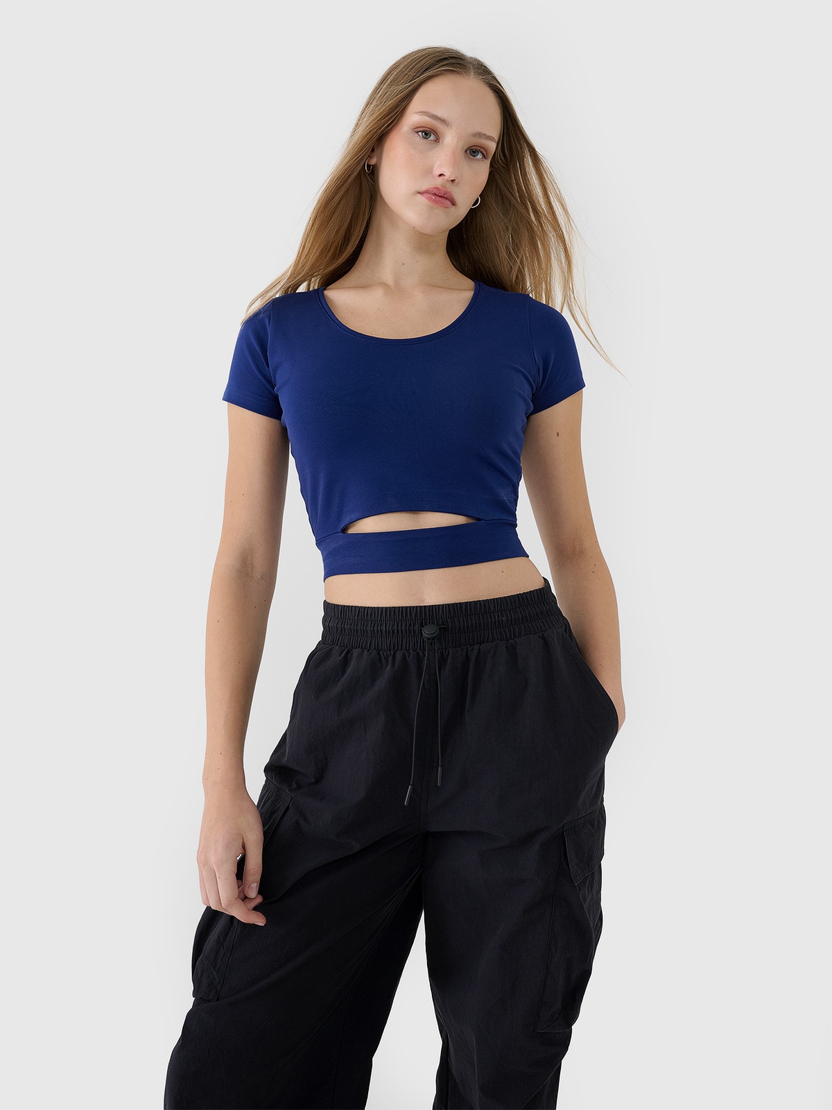 4F T-shirt crop top gładki damski - granatowy XS