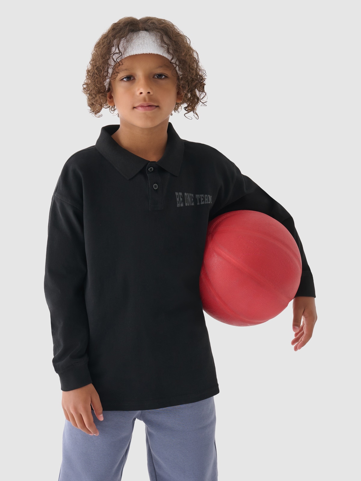 4F Longsleeve oversize chłopięcy - czarny 122 (6-7 lat)