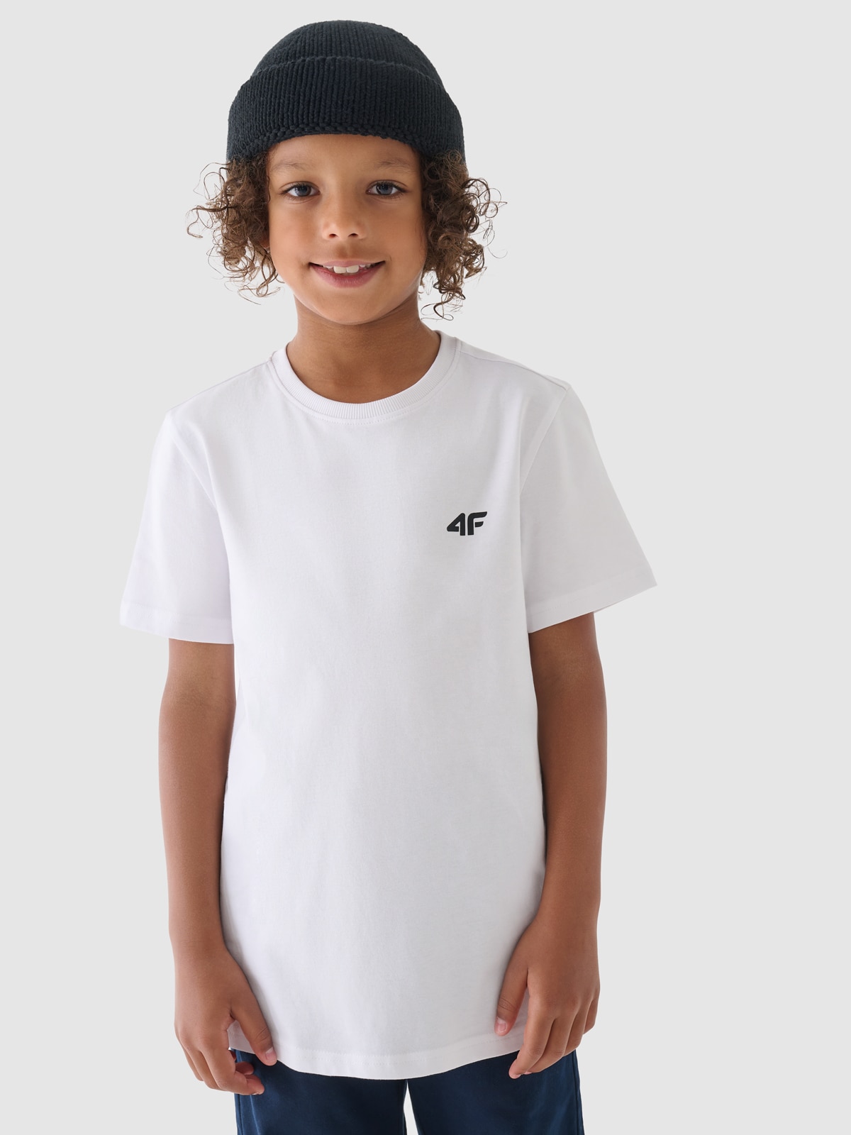 4F T-shirt gładki chłopięcy - biały 122 (6-7 lat)