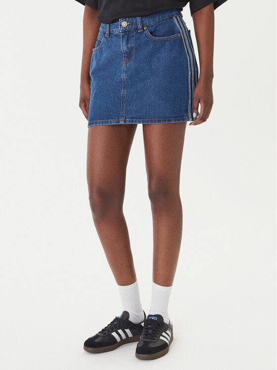 adidas Spódnica jeansowa 3-Stripes KD2901 Niebieski Regular Fit