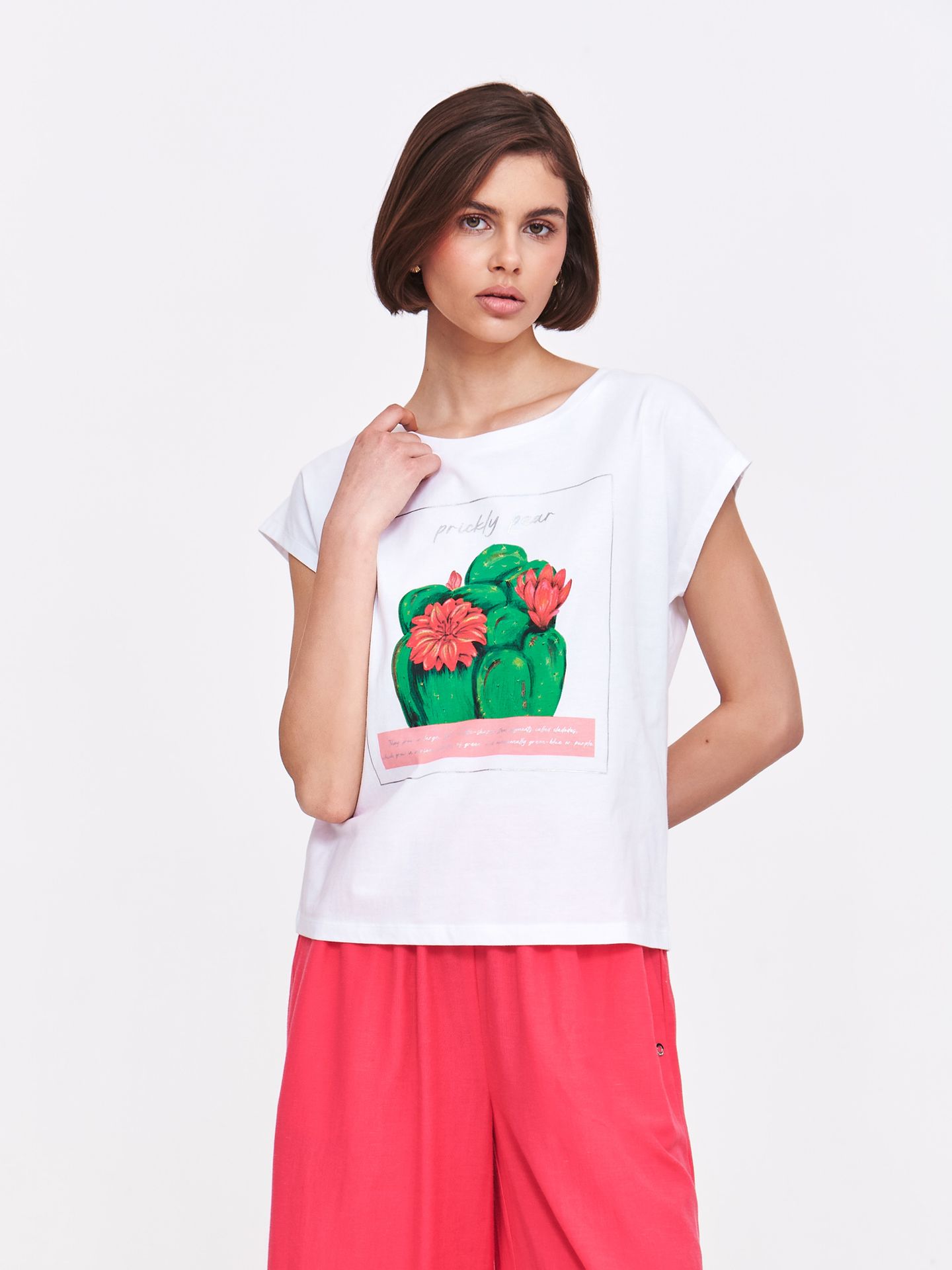 Biały top z grafiką z kwiatem