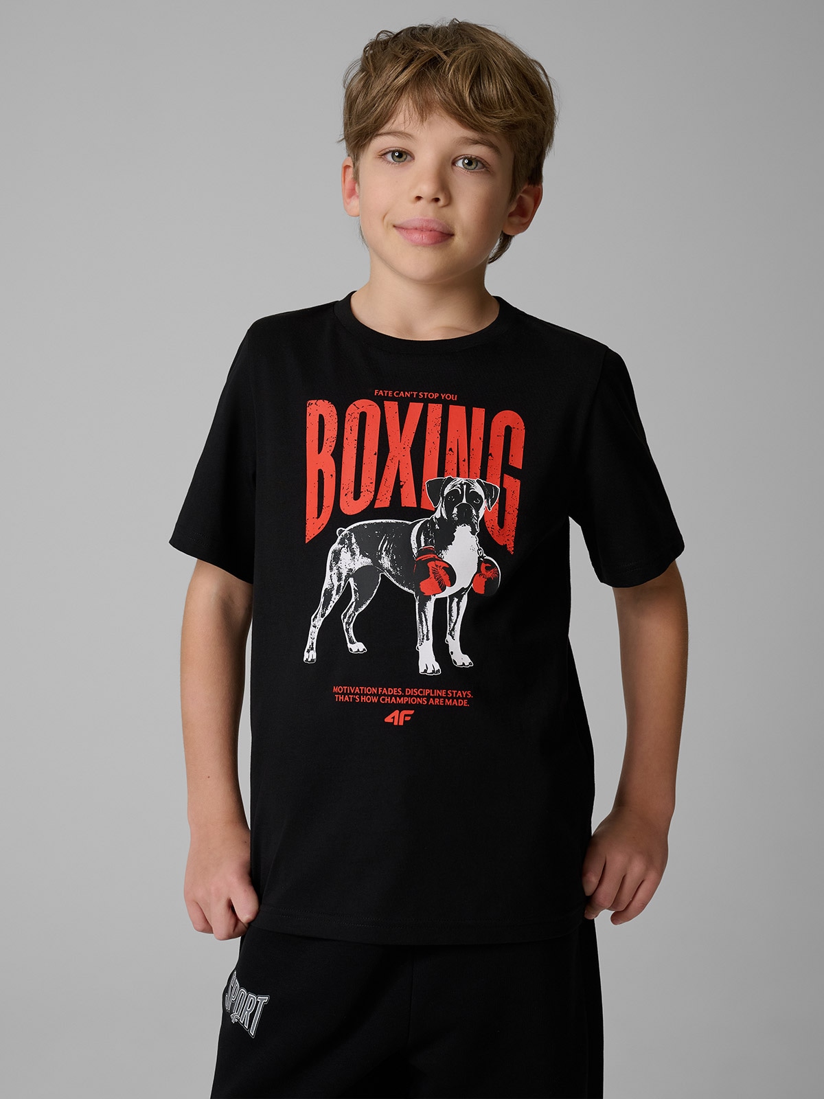 4F T-shirt regular z nadrukiem chłopięcy - czarny 158 (12-13 lat)