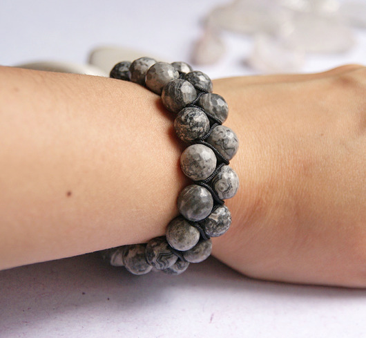 Jaspis SZARY - masywna pleciona bransoleta