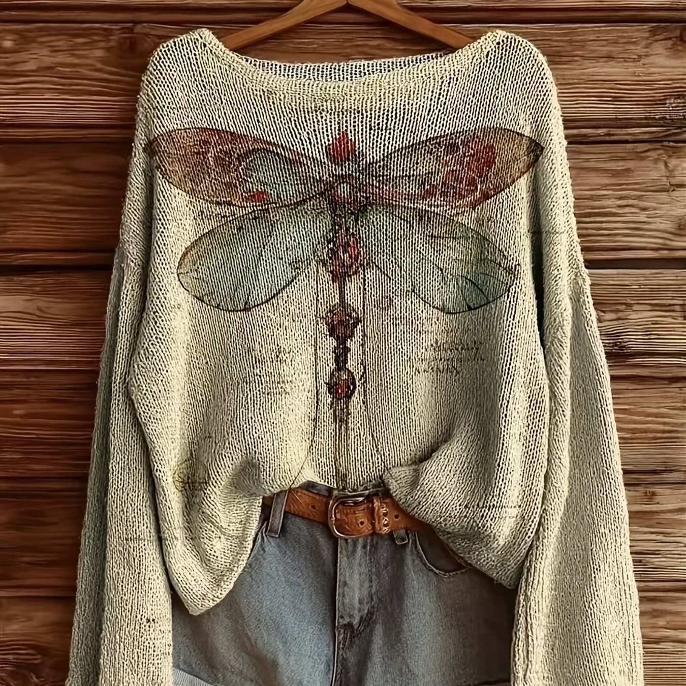 TEMU W pełni nadrukowany, lekki sweter z okrągłym dekoltem i długimi rękawami. Cała odzież ozdobiona jest wzorem motyla, co czyni ją stylowym i