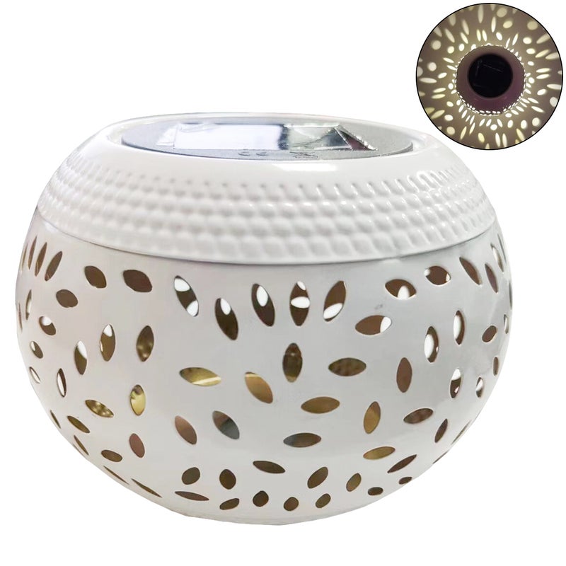 Wodoodporna solarna latarnia zewnętrzna metalowa ażurowa lampa solarna w stylu retro dekoracyjna lampa LED solarna zmierzchu świtu latarnia solarna