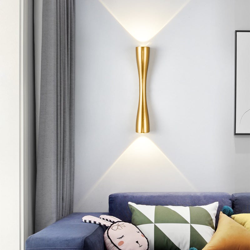 Kinkiet LED, nowoczesny, w kolorze złotym, odpowiedni do sypialni, stolików nocnych, salonów i łazienek (35 cm, ciepłe światło LED).