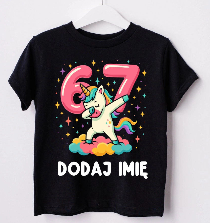 Koszulki dla koleżanek z klasy na Dzień Kobiet z imieniem