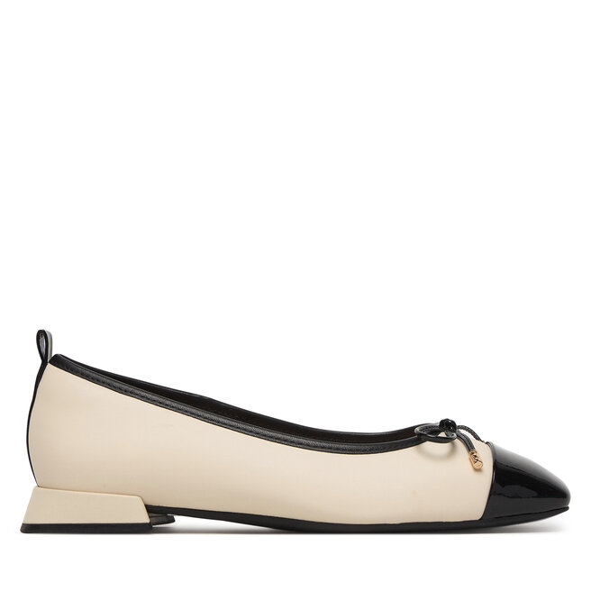 Półbuty Clarks Ubree15 Poppy 26186333 Écru