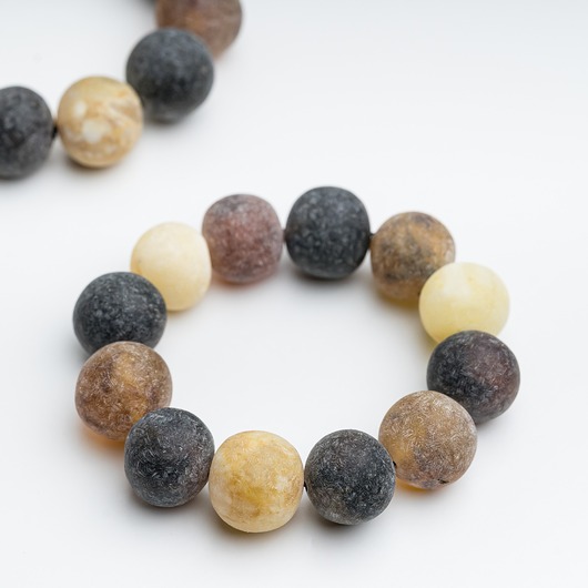 Bransoletka matowa kula bursztyn bałtycki