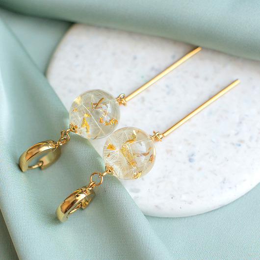 Kolczyki z rzęsek dmuchawca