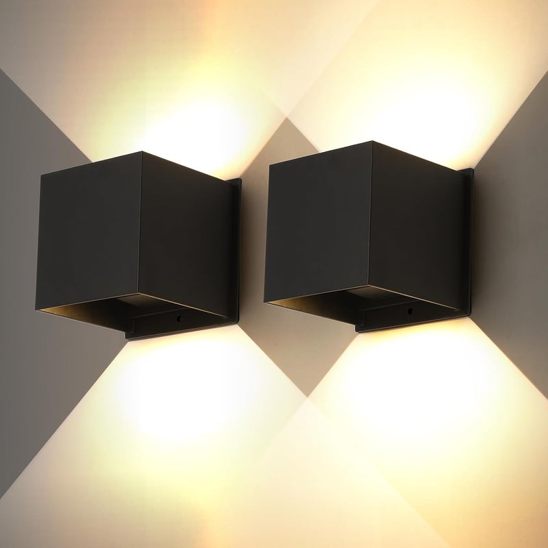 Zestaw 2 nowoczesnych i wodoodpornych kinkietów zewnętrznych, 6 W, kwadratowe i regulowane, aluminiowe, 3 000 K, czarne