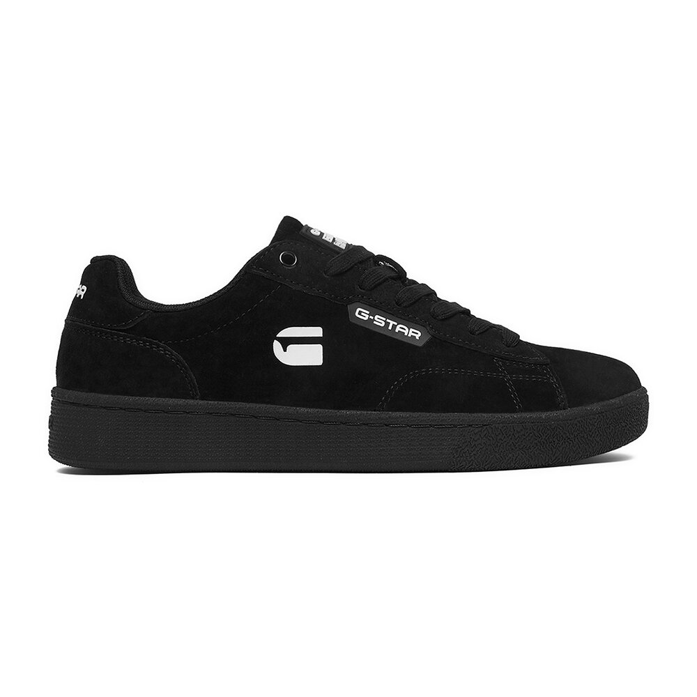 Sneakersy