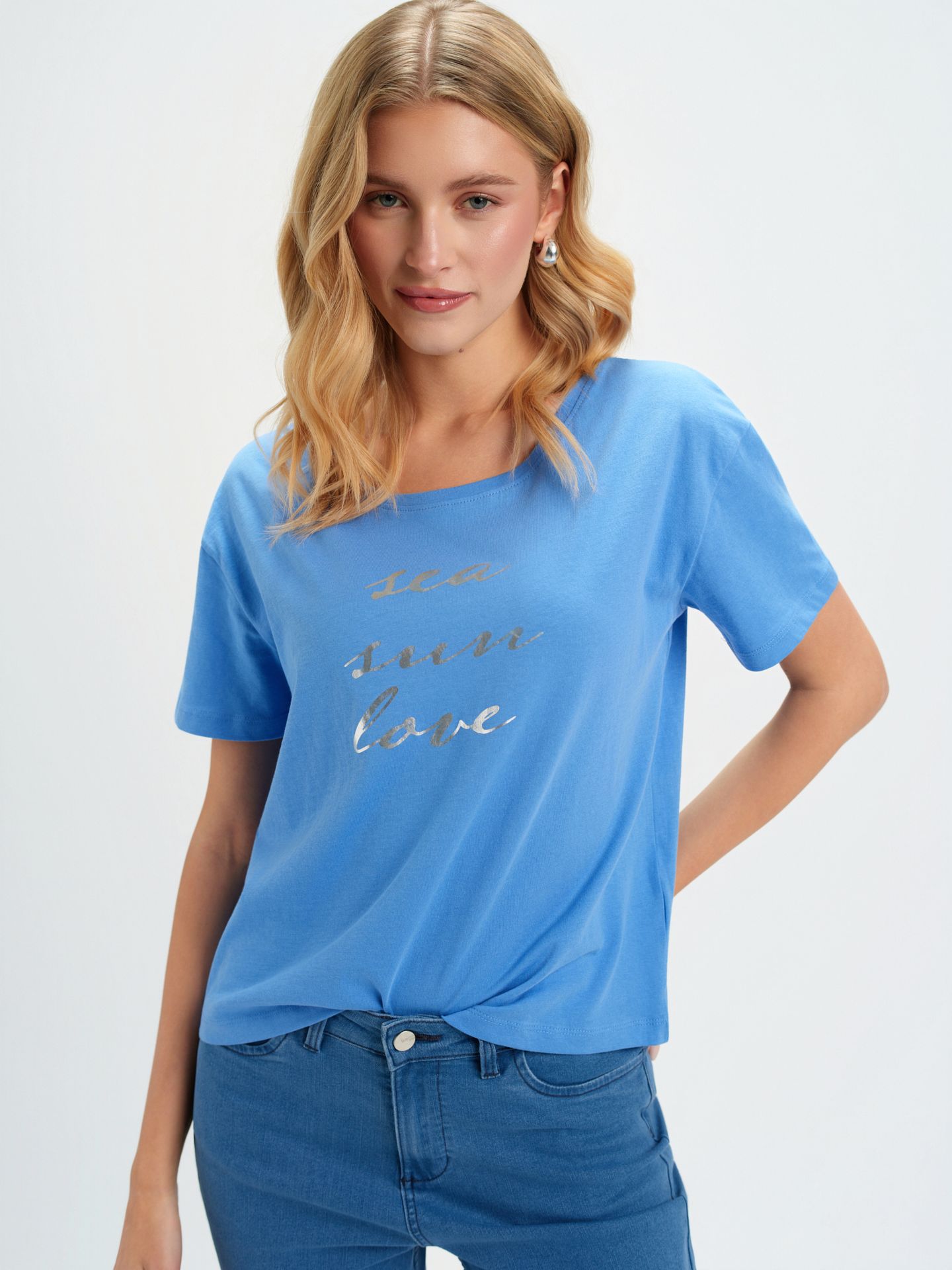 T-shirt damski niebieski - SPO6220NI t-shirt krótki rękaw - TOP SECRET - Odzieżowy sklep internetowy TOP SECRET