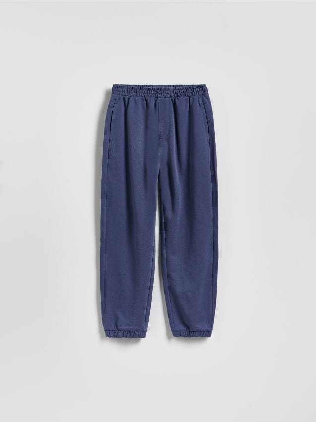 Reserved - Bawełniane spodnie jogger - granatowy