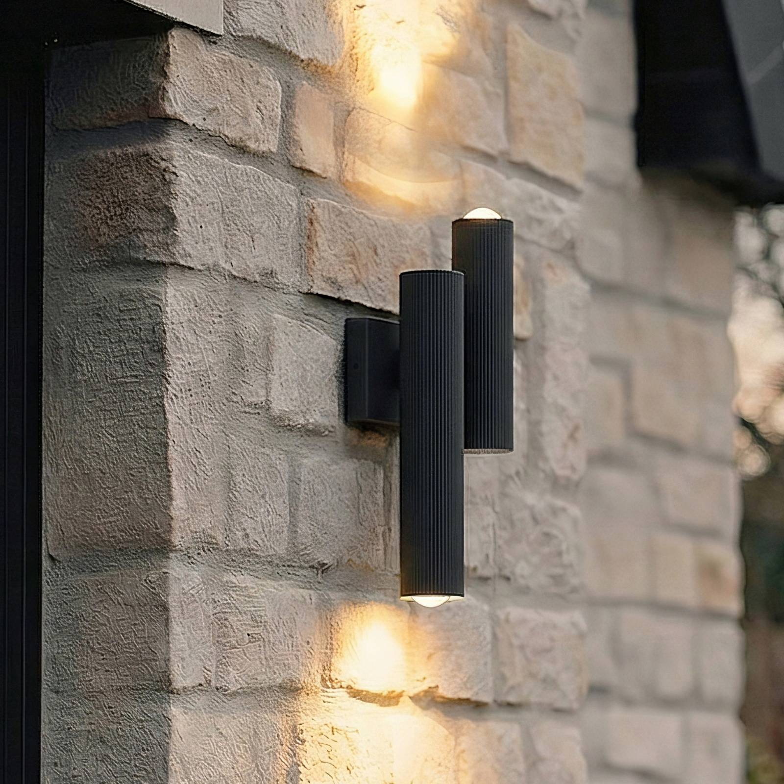 Kinkiet zewnętrzny LED Torvian Lucande, czarny, metal, nowoczesny