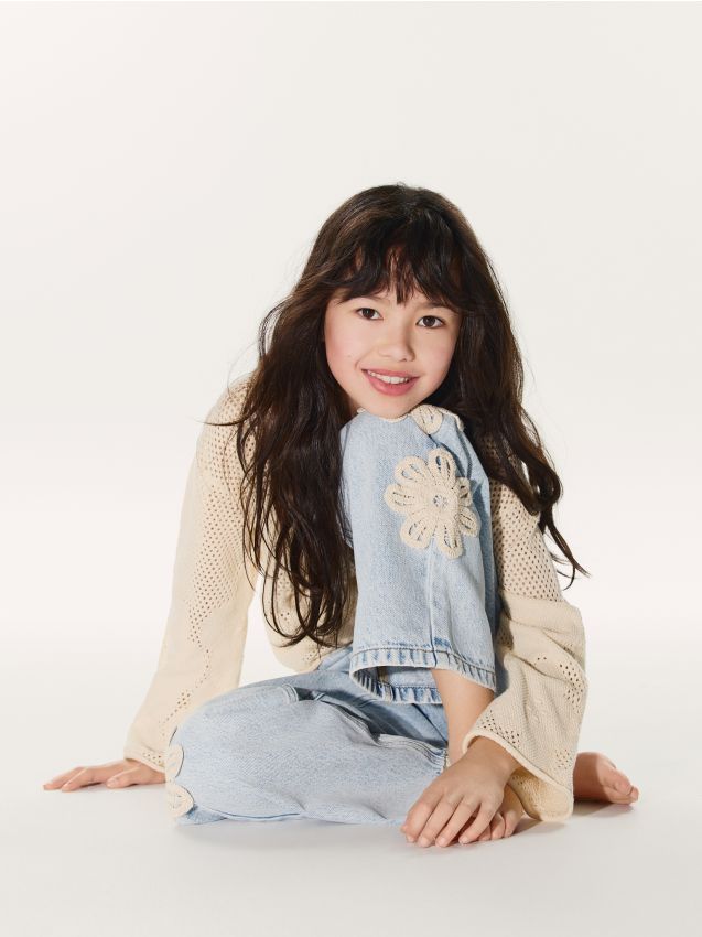 Reserved - Jeansy straight z aplikacjami - niebieski