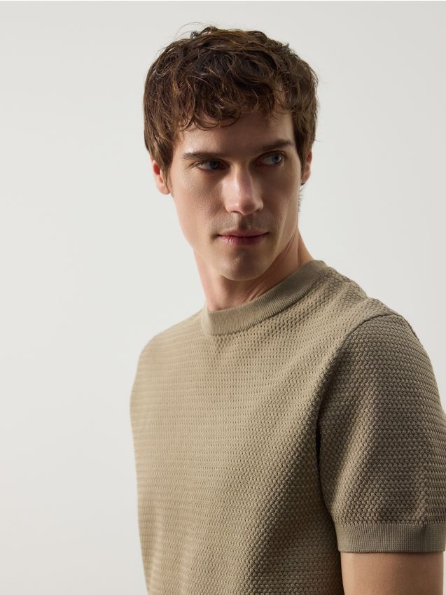 Reserved - Strukturalny sweter z wiskozą - beżowy