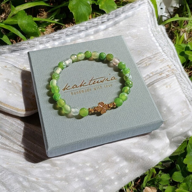 Na szczęście : agat, czterolistna koniczynka