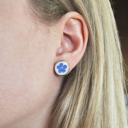 Kolczyki sztyfty z niezapominajkami