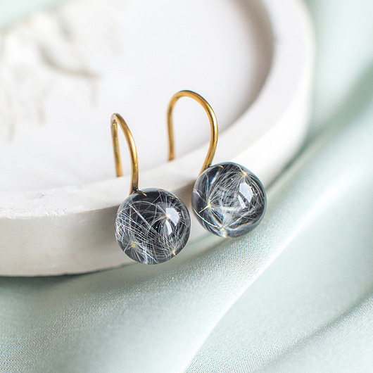 Kolczyki z rzęsek dmuchawca