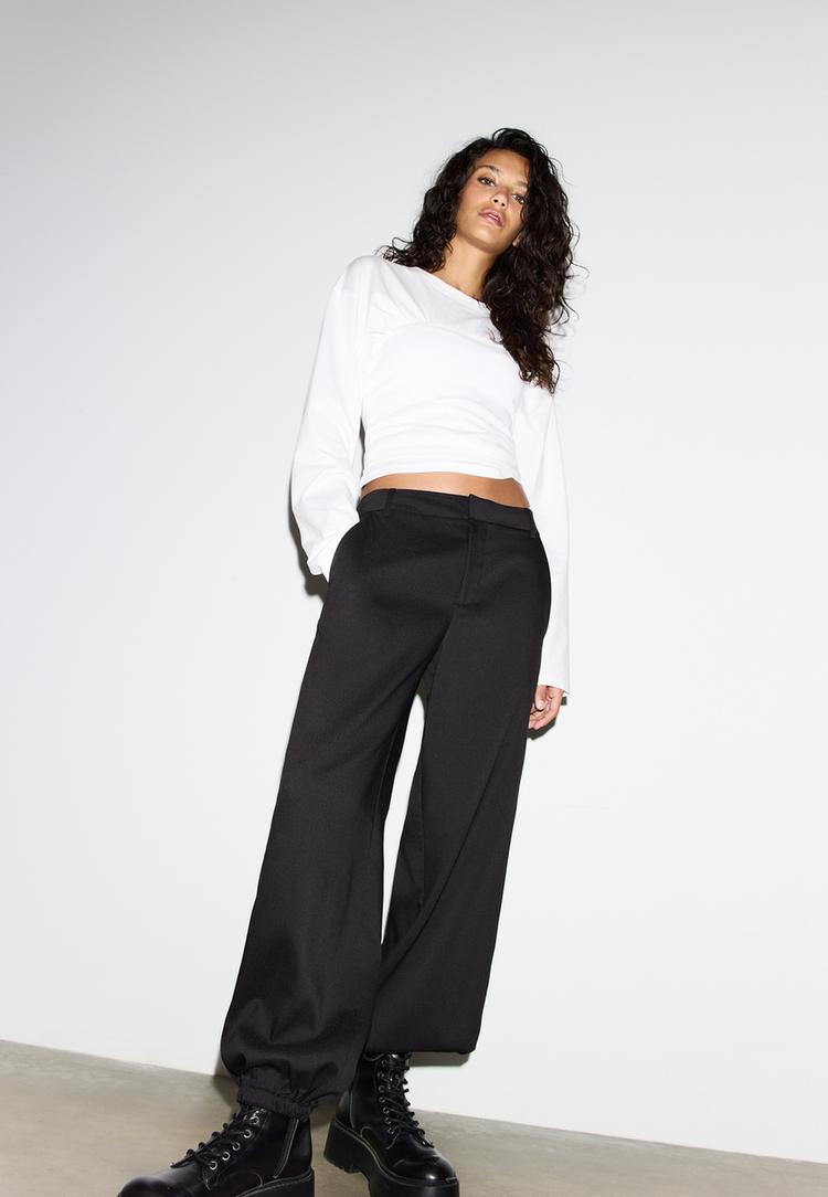 Stradivarius Eleganckie spodnie jogger Czarny 40