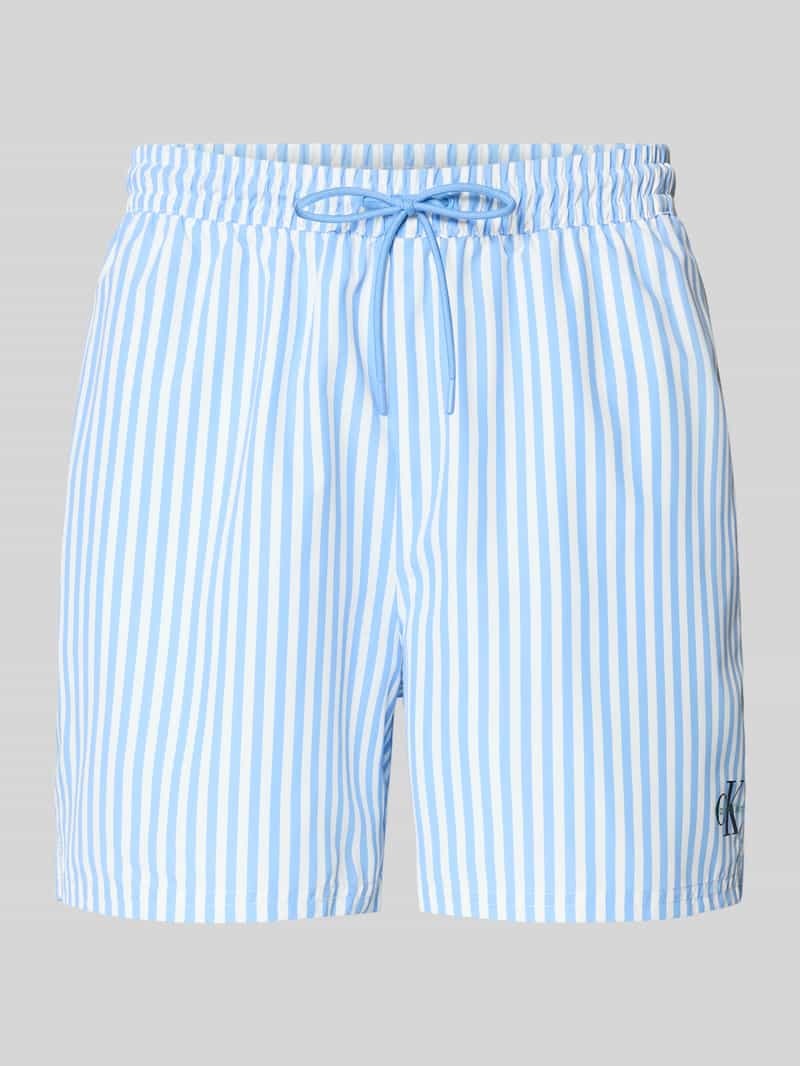 Szorty w kroju regular fit z nadrukiem logo