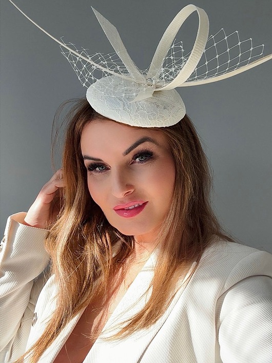 Fascynator ślubny ECRU lub CZARNY