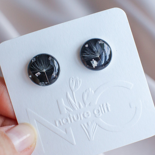 Kolczyki sztyfty z rzęsek dmuchawca