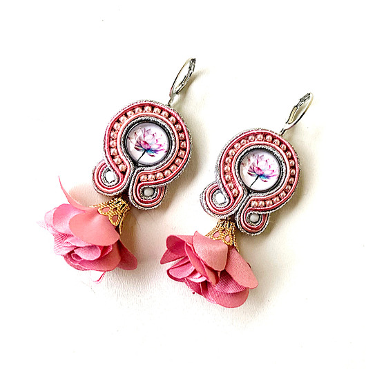 Sutaszowe kolczyki LOTUS z kwiatami