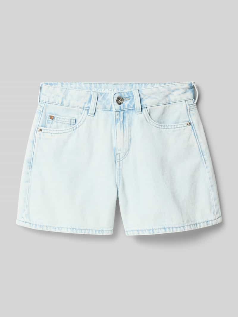 Szorty w kroju regular fit z naszywką z logo